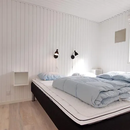 Bertold - 20m From The Sea By Interhome Feriehus *